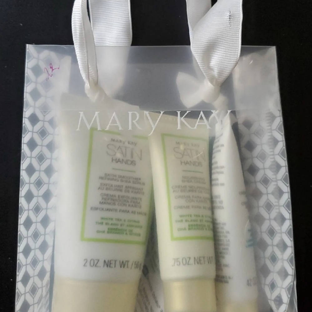 Satin Hands